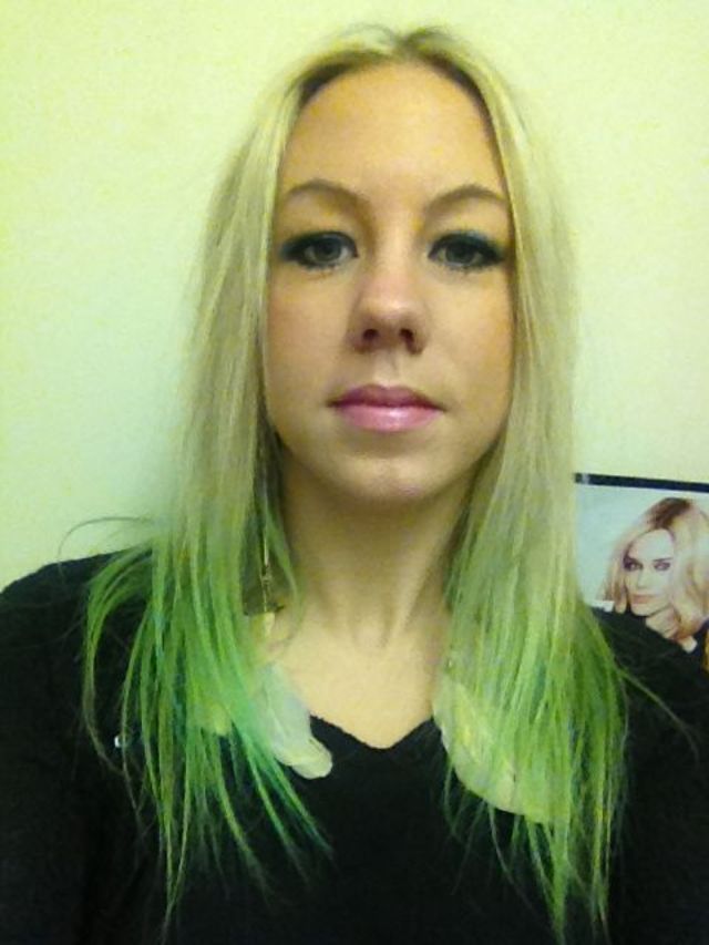 neon dip dye