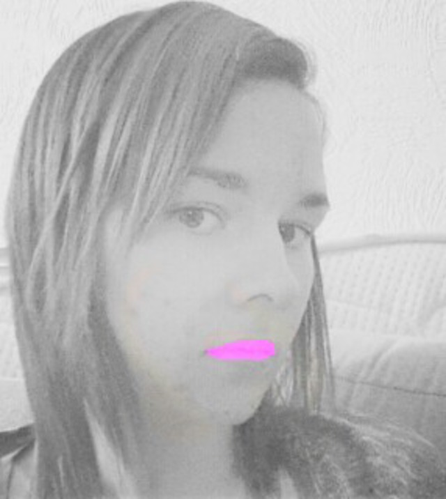 new hair , pink lips