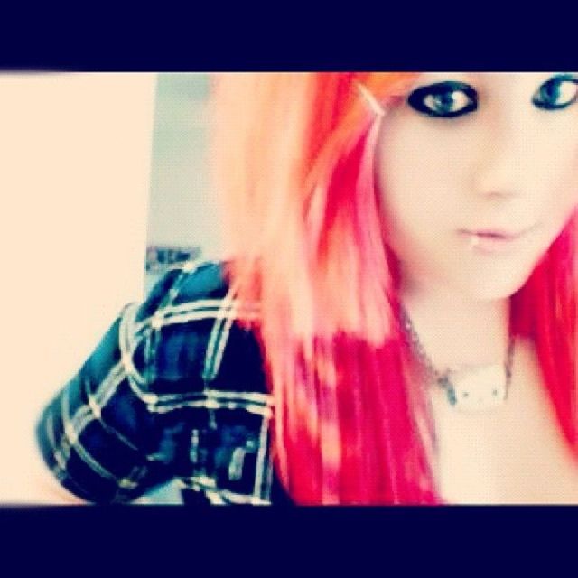 orange 