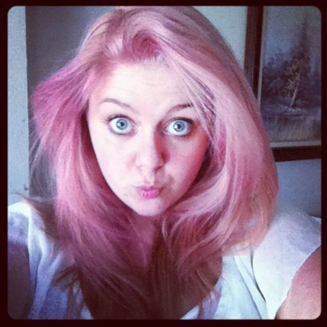 pink 