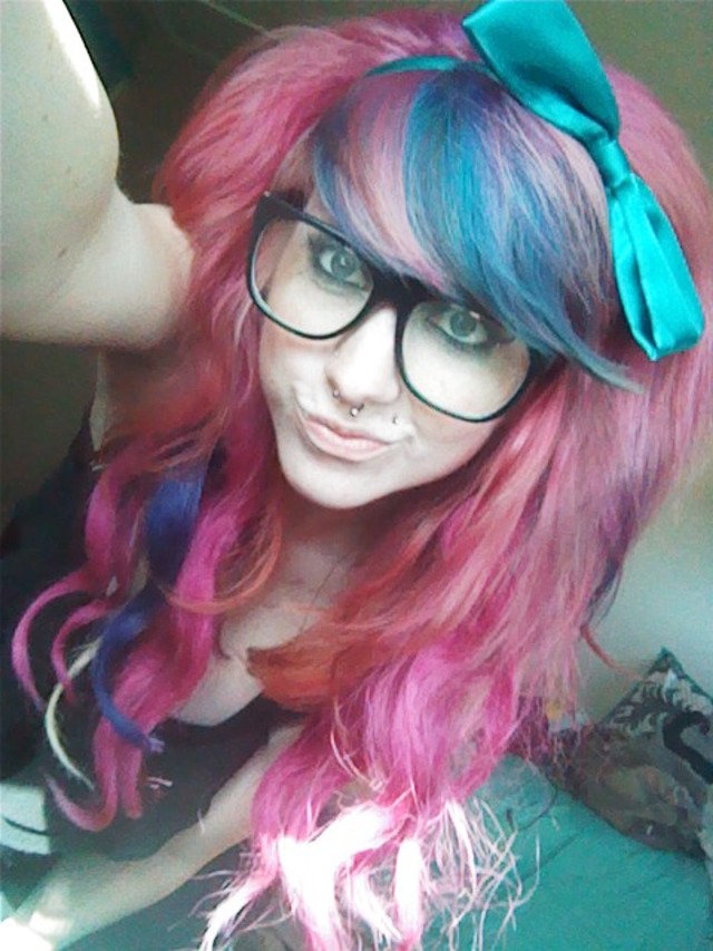 pink hair!