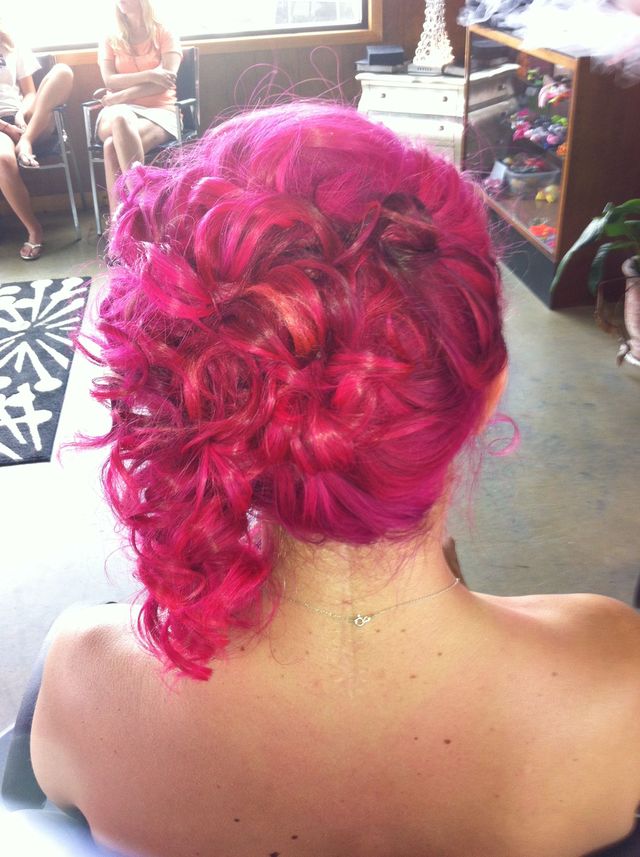 pink updo