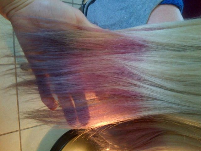 pink/purple pastel dip