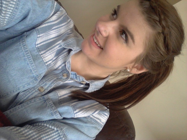 pony tail with braid