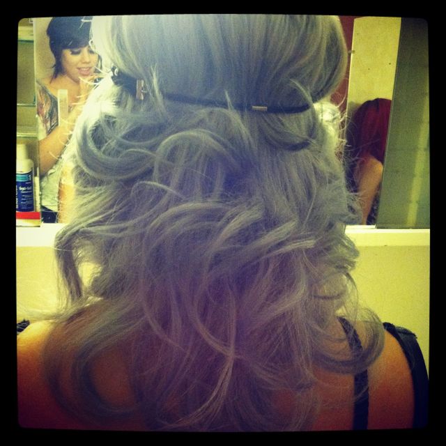 powder blue/grey