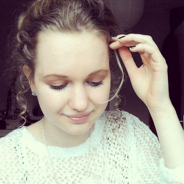 pretty updo