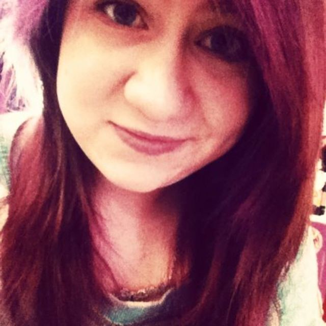 purple hair 