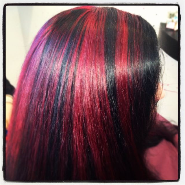 red contrast