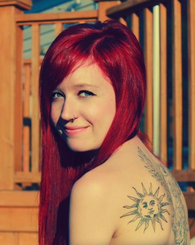 red pop long hair