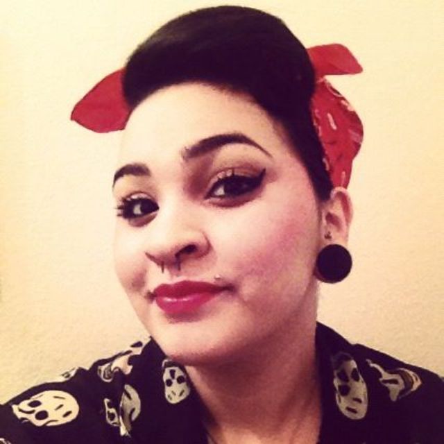 retro female pomp