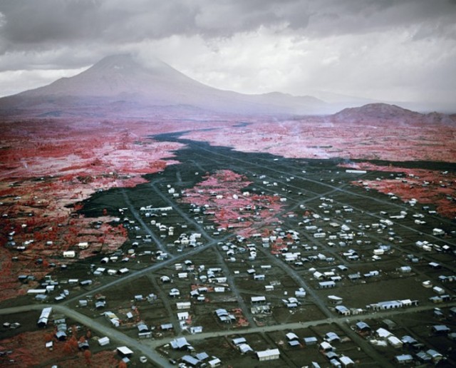 richard-mosse-infra-series-7-600x484