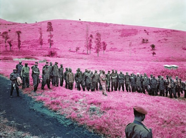 richard-mosse-infra-series-9-600x447