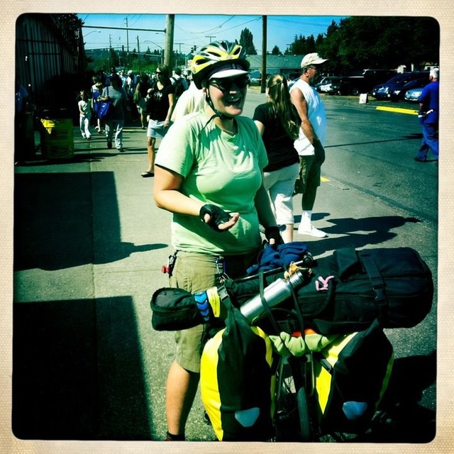 rose with bike