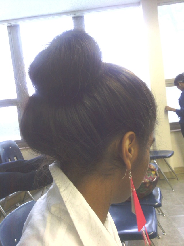 she got them buns !
