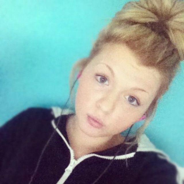 shell,bun,tidy version of a messy-bun..?