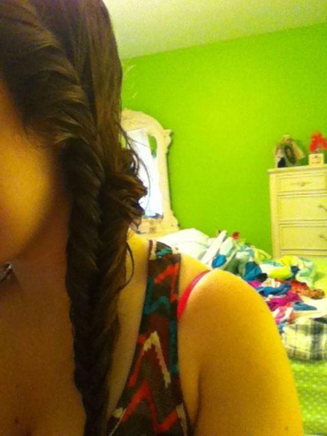 side fishtail
