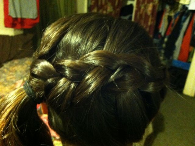 side ponytail braid