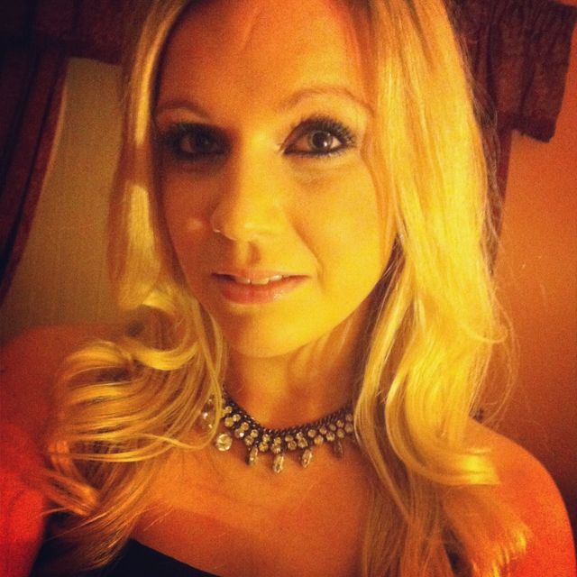 sleek curls