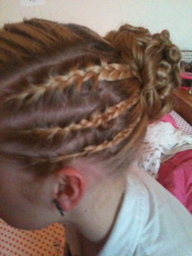 small pleats 