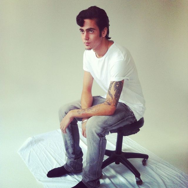 sneaky picture of my male photoshoot