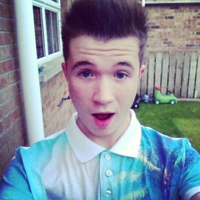 spikeyhair 