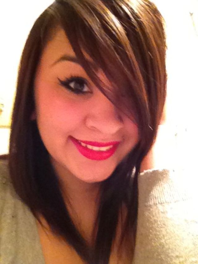 straight brown hair