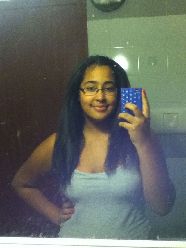 straight-wavy hair 