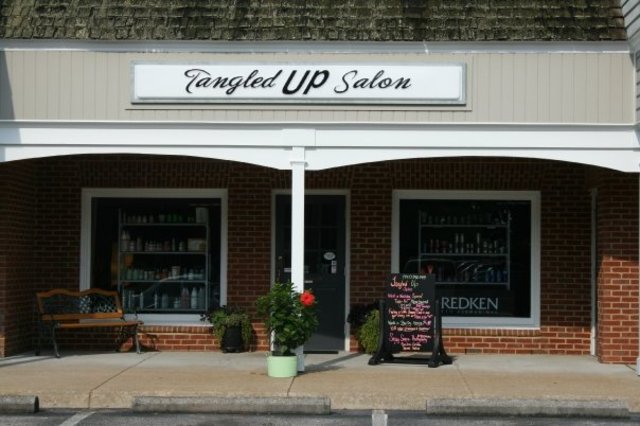 Tangled Up Salon Virginia Beach