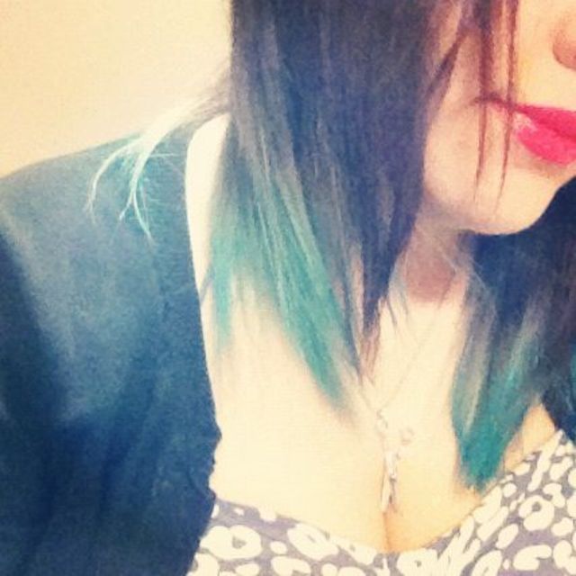 teal hair