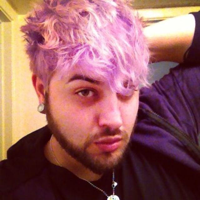 the lilac haired boy