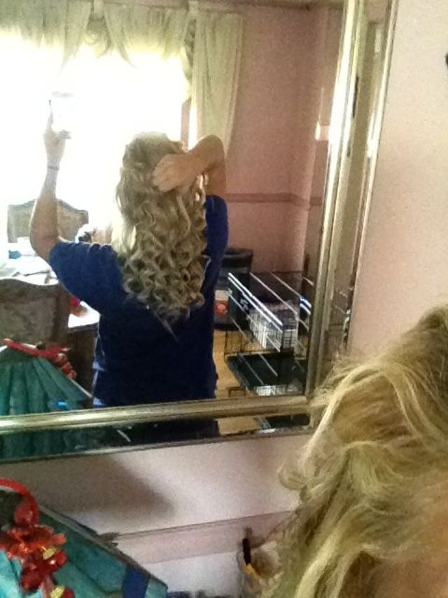 tight curls 