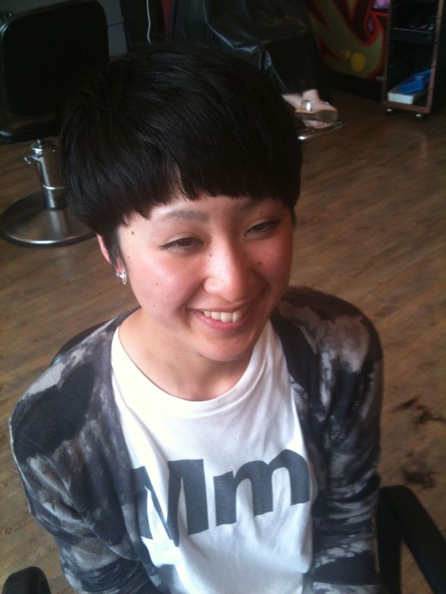 undercut textured bowl cut