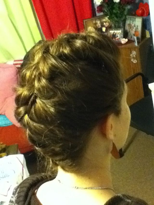 upside down French braid