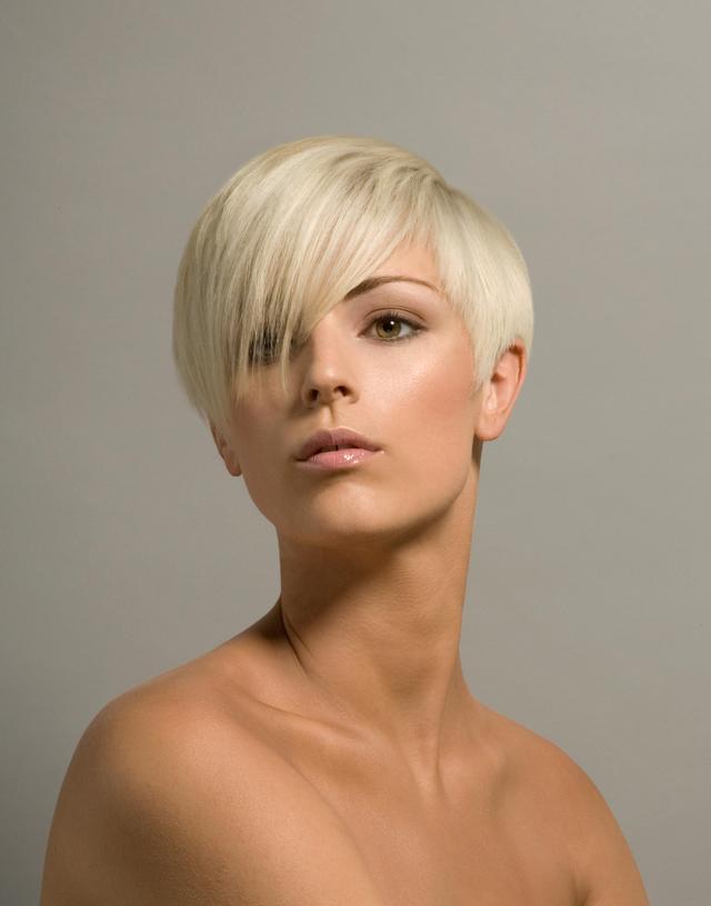 Vanessa, Razor Shoot