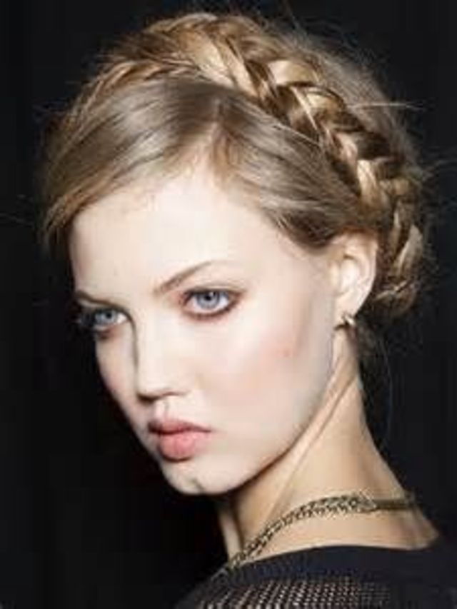 warm brown smokey eye.