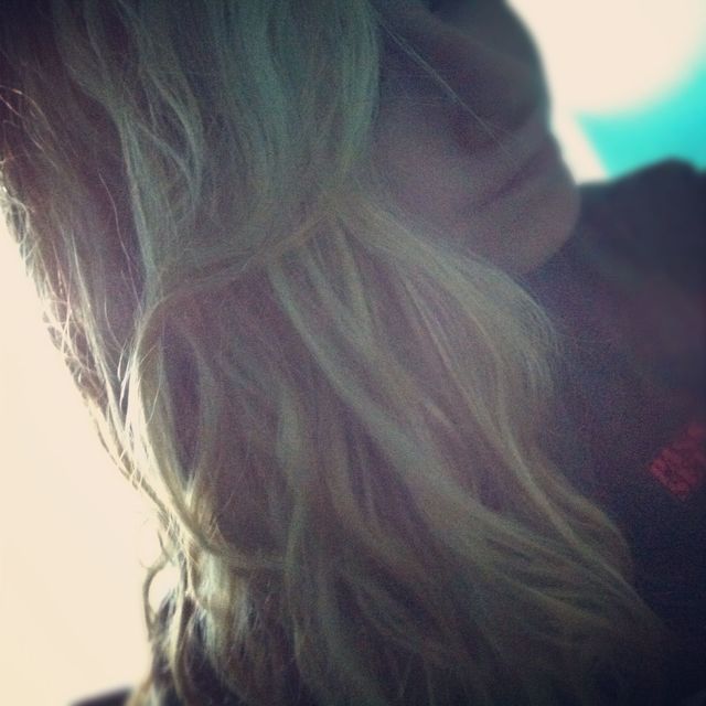wavy hair