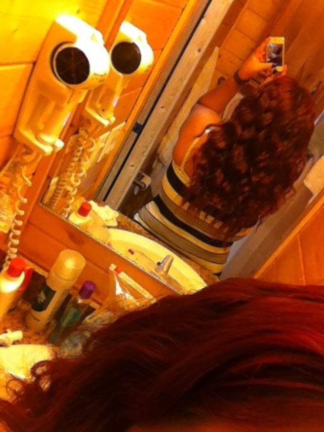 wavy hair