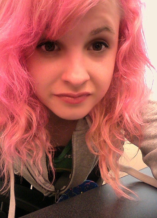 wavy pink