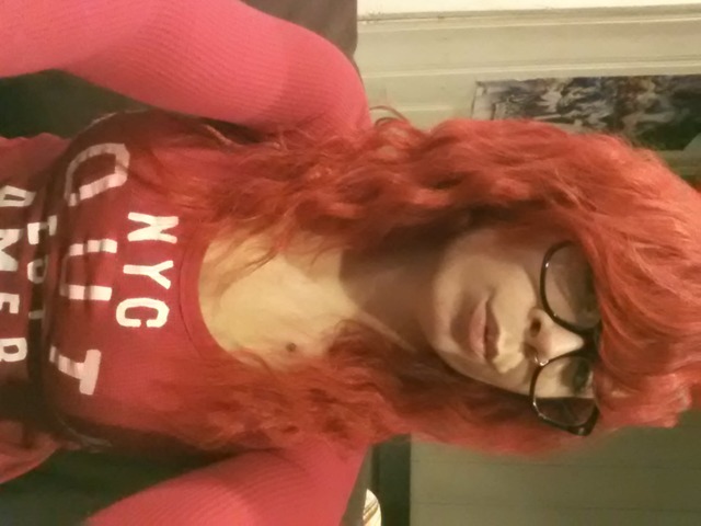 wavy red 80s