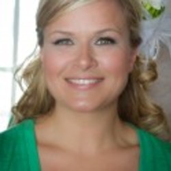 Re sized wedding%20pics%20178 ava