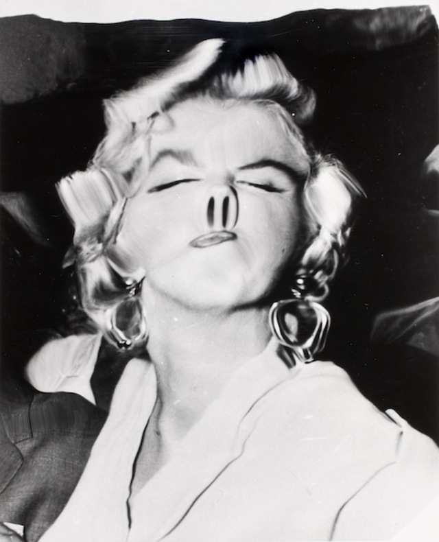 weegee_Marilyn550