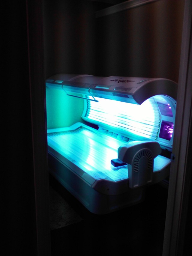 Tanning bed