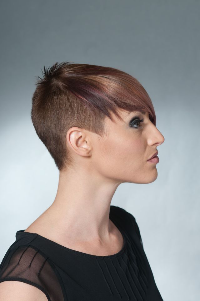 wwww.behnazazarg.com