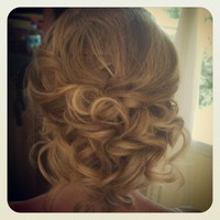 Thumb bridal 1345832773