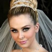 Thumb bridal 1346988764