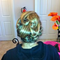 Thumb bridal 1350598805