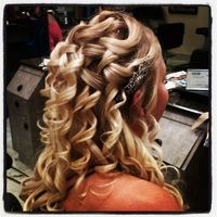 Thumb bride%20 1351657250