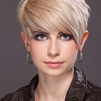 Thumb chic%20blonde%20crop 1350461557