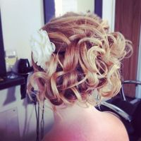 Thumb curly%20chic 1350460979