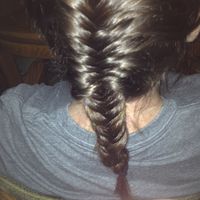 Thumb fishtail%20braid 1350601097